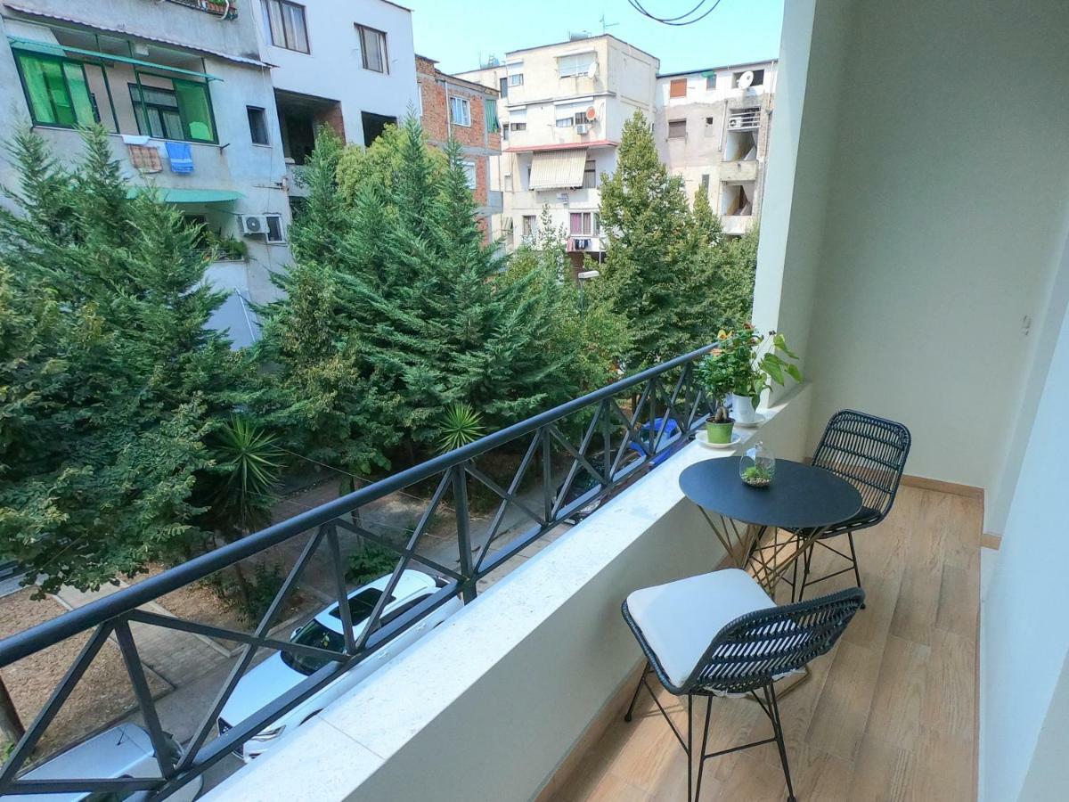 Roza'S Studio Tirana Center Zewnętrze zdjęcie